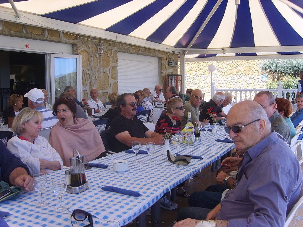 UN MECHOUI AVEC LES AMIS PN D ANDALOUSIE 9 05 2013 A MOJACA (28).JPG -  